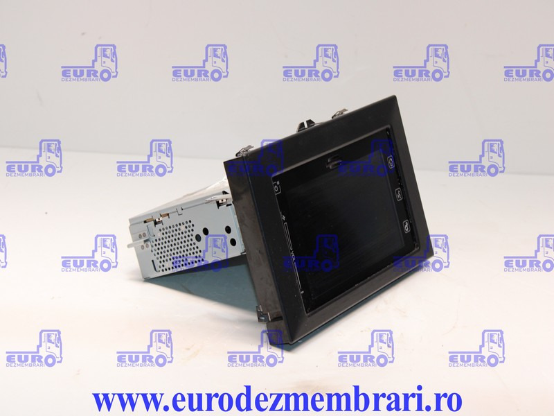 ELEMENT BORD UNITATE MULTIMEDIA MERCEDES ACTROS MP4 A0014461762 - Painel de instrumentos de Caminhão: foto 2 ELEMENT BORD UNITATE MULTIMEDIA MERCEDES ACTROS MP4 A0014461762 - Painel de instrumentos de Caminhão: foto 2