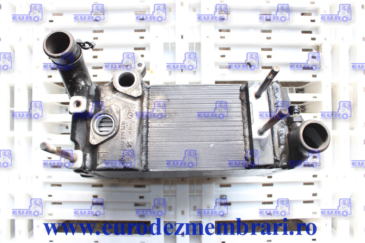 RADIATOR RACIRE ULEI RETARDER RENAULT 0501214021, 06250820000 - Radiador de Caminhão: foto 2 RADIATOR RACIRE ULEI RETARDER RENAULT 0501214021, 06250820000 - Radiador de Caminhão: foto 2