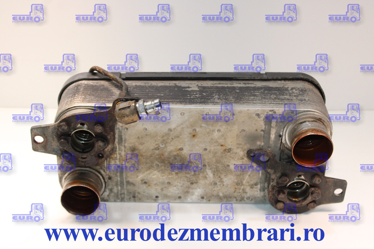 RADIATOR ULEI RETARDER SCANIA 2114175 - Radiador de óleo de Caminhão: foto 1 RADIATOR ULEI RETARDER SCANIA 2114175 - Radiador de óleo de Caminhão: foto 1