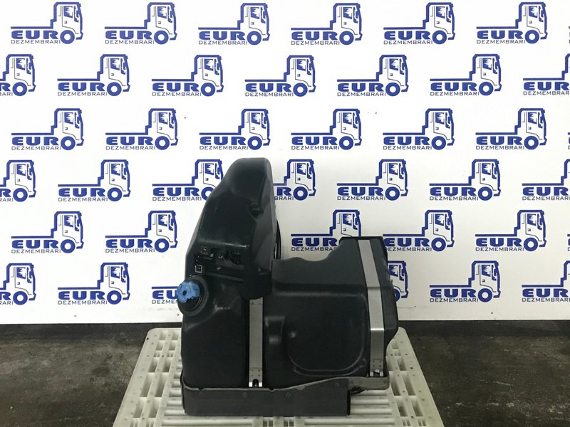 REZERVOR ADBLUE VOLVO FH4 21997751, 21732651 - Tanque para AdBlue de Caminhão: foto 1 REZERVOR ADBLUE VOLVO FH4 21997751, 21732651 - Tanque para AdBlue de Caminhão: foto 1