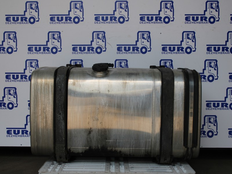 REZERVOR COMBUSTIBIL MAN TGX 500L L L=130 l=70 H=70 81.12201.5866, 81.12201.5835, 81.12201.5885 - Tanque de combustível de Caminhão: foto 1 REZERVOR COMBUSTIBIL MAN TGX 500L L L=130 l=70 H=70 81.12201.5866, 81.12201.5835, 81.12201.5885 - Tanque de combustível de Caminhão: foto 1