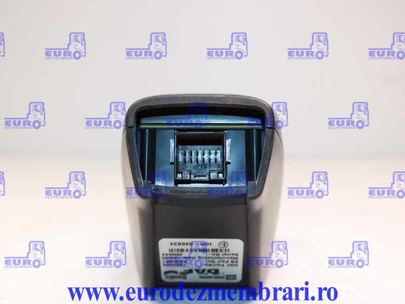 SENZOR RADAR DAF XF106 1933398, K095667 - Sensor de Caminhão: foto 3 SENZOR RADAR DAF XF106 1933398, K095667 - Sensor de Caminhão: foto 3