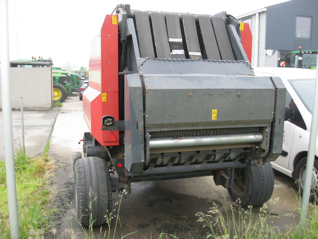 Vicon RV 157 - Enfardadeira de fardos redondos: foto 4 Vicon RV 157 - Enfardadeira de fardos redondos: foto 4