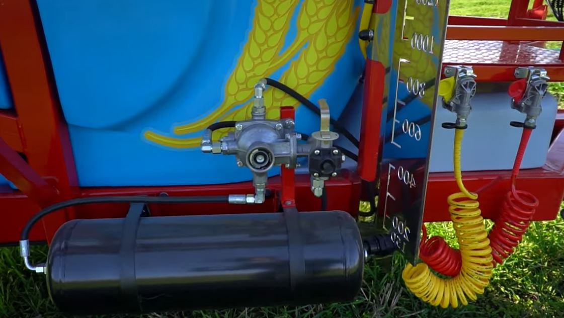 Biardzki Opryskiwacz 3000l /21 Hydropak / Sprayer 3000l /21 Hydropak/Feldspritze 3000l /21m Hydropak /Опрыскиватель 3000л /21м Гидропак/ - Pulverizador de arrastar: foto 3 Biardzki Opryskiwacz 3000l /21 Hydropak / Sprayer 3000l /21 Hydropak/Feldspritze 3000l /21m Hydropak /Опрыскиватель 3000л /21м Гидропак/ - Pulverizador de arrastar: foto 3