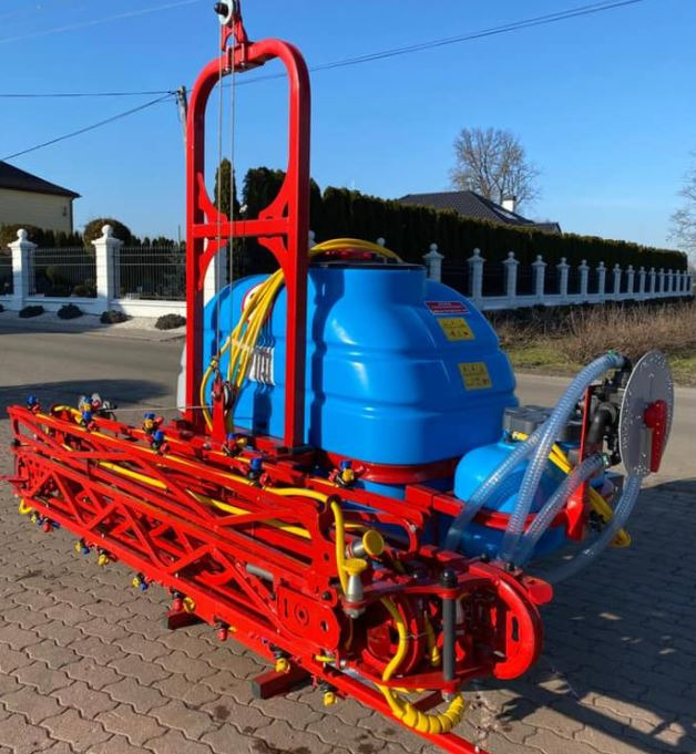 Biardzki Opryskiwacz zawieszany 400 l / Sprayer / Sprüher / - Pulverizador montado: foto 2 Biardzki Opryskiwacz zawieszany 400 l / Sprayer / Sprüher / - Pulverizador montado: foto 2