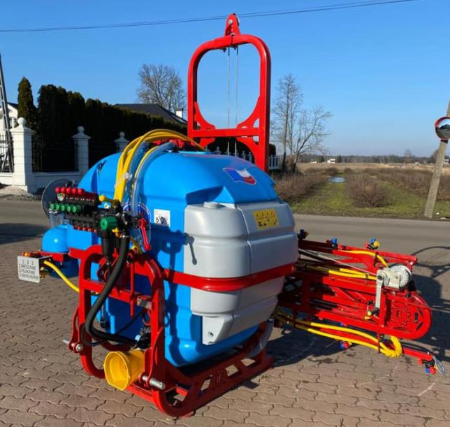Biardzki Opryskiwacz zawieszany 400 l / Sprayer / Sprüher / - Pulverizador montado: foto 1 Biardzki Opryskiwacz zawieszany 400 l / Sprayer / Sprüher / - Pulverizador montado: foto 1