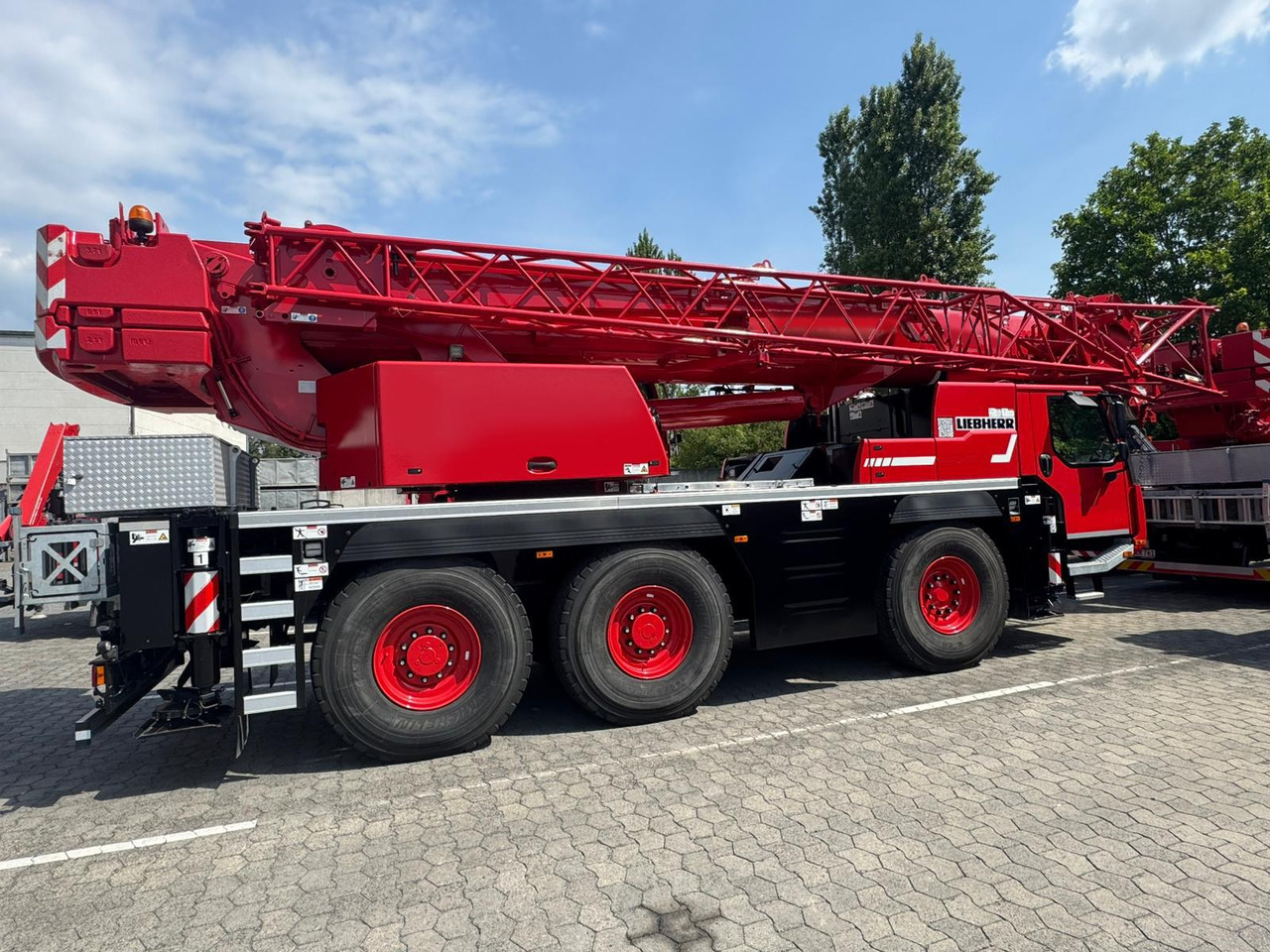 Liebherr LTM 1060-3.1 (2021 - 058 842) - Guindaste móvel: foto 1 Liebherr LTM 1060-3.1 (2021 - 058 842) - Guindaste móvel: foto 1