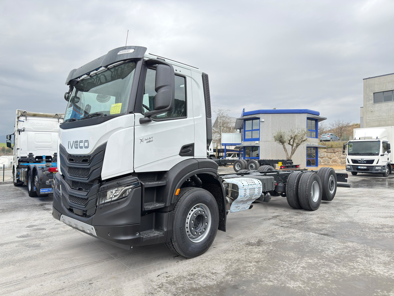 IVECO AD280X46 YPS ON X-Way E6 (Chassis) - Caminhão chassi: foto 1 IVECO AD280X46 YPS ON X-Way E6 (Chassis) - Caminhão chassi: foto 1