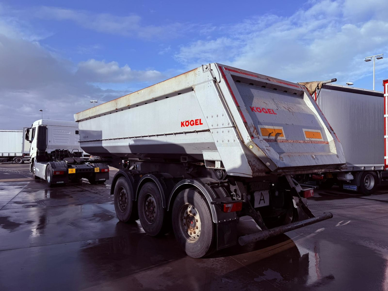 KOGEL SKM24 (Bathtub) - Semireboque basculante: foto 4 KOGEL SKM24 (Bathtub) - Semireboque basculante: foto 4