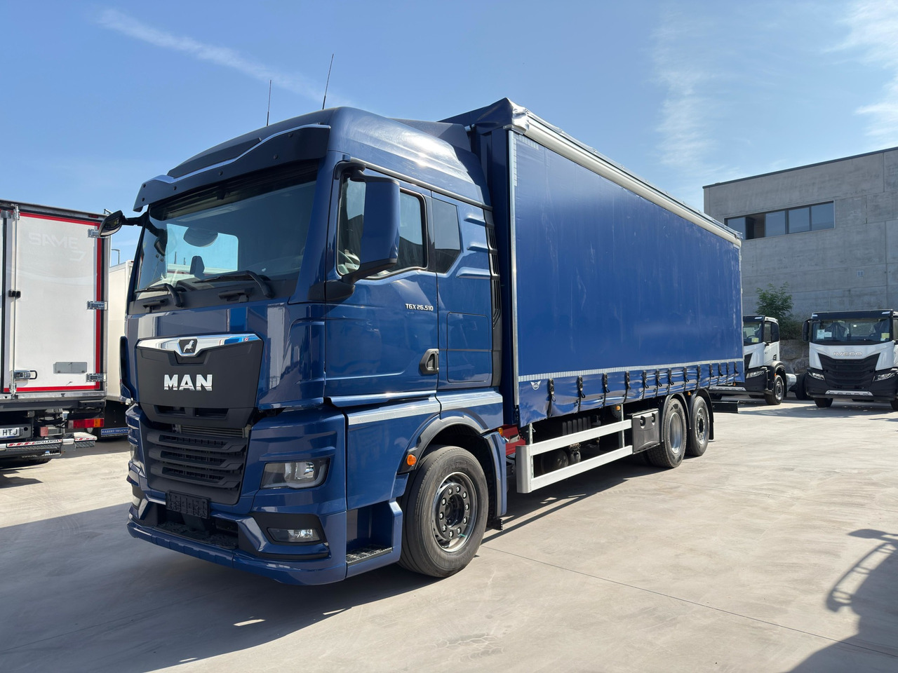 MAN 26.510 TGX E6 (Tauliner) - Caminhão com lona: foto 1 MAN 26.510 TGX E6 (Tauliner) - Caminhão com lona: foto 1