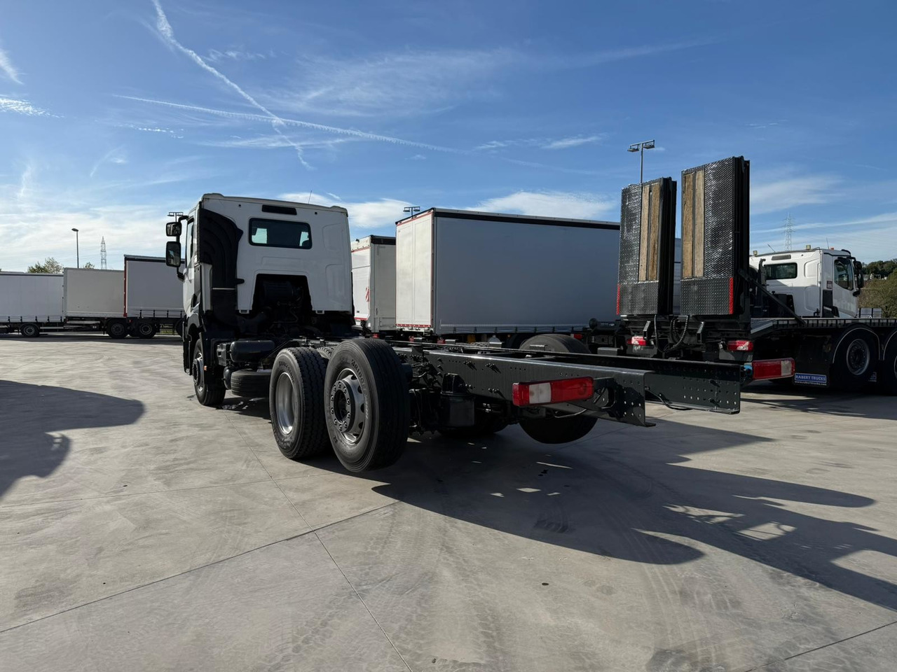 RENAULT C380.26 E6 (Chassis) - Caminhão chassi: foto 4 RENAULT C380.26 E6 (Chassis) - Caminhão chassi: foto 4