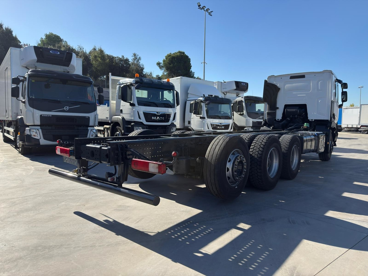 RENAULT C460 E6 (Chassis) - Caminhão chassi: foto 3 RENAULT C460 E6 (Chassis) - Caminhão chassi: foto 3