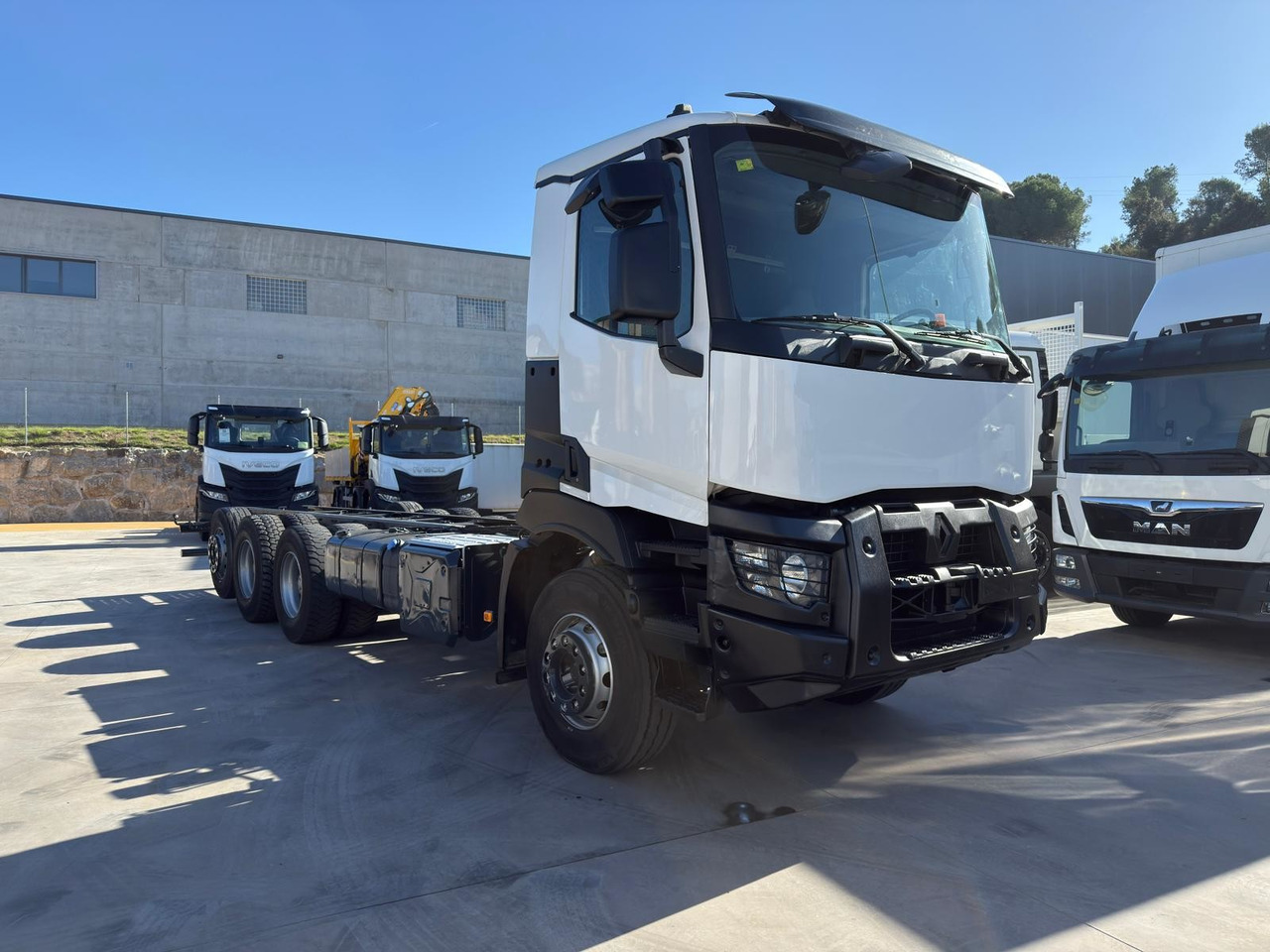 RENAULT C460 E6 (Chassis) - Caminhão chassi: foto 2 RENAULT C460 E6 (Chassis) - Caminhão chassi: foto 2