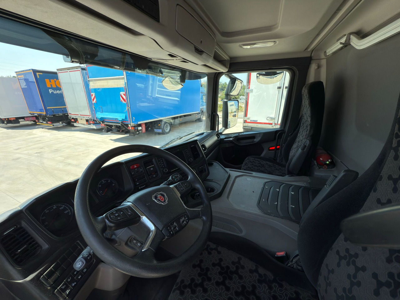 SCANIA P360 E6 (VAN) - Caminhão furgão: foto 5 SCANIA P360 E6 (VAN) - Caminhão furgão: foto 5