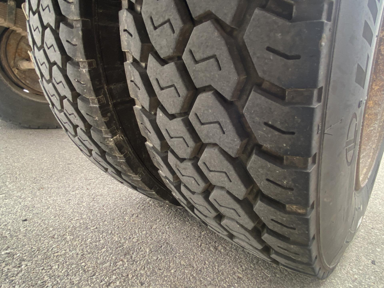 SCANIA R 450 CB6x4HHA - Caminhão chassi: foto 5 SCANIA R 450 CB6x4HHA - Caminhão chassi: foto 5