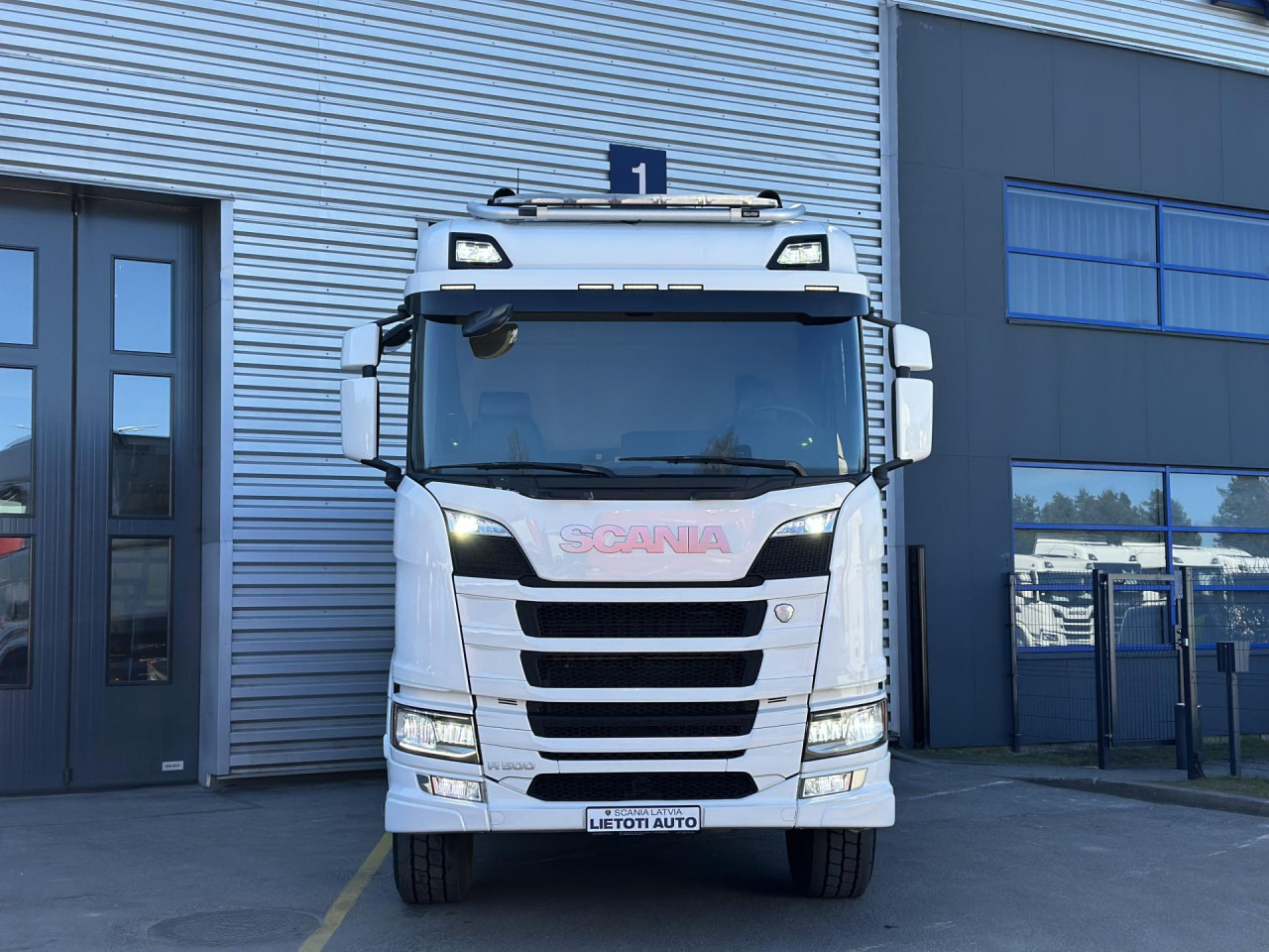 SCANIA R 500 B6x4HZ - Caminhão chassi: foto 5 SCANIA R 500 B6x4HZ - Caminhão chassi: foto 5