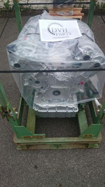 Nc Moteur MERCEDES-BENZ OM642.896 pour minibus MERCEDES-BENZ SPRINTER, OM 642 896 neuf - Motor de Micro-ônibus: foto 1 Nc Moteur MERCEDES-BENZ OM642.896 pour minibus MERCEDES-BENZ SPRINTER, OM 642 896 neuf - Motor de Micro-ônibus: foto 1