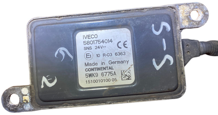 Iveco 2016 - Centralina electrónica: foto 1 Iveco 2016 - Centralina electrónica: foto 1