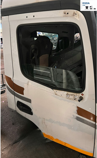 Mercedes-Benz mp4 ,Antos, Arocs 2 - Porta e peças: foto 1 Mercedes-Benz mp4 ,Antos, Arocs 2 - Porta e peças: foto 1