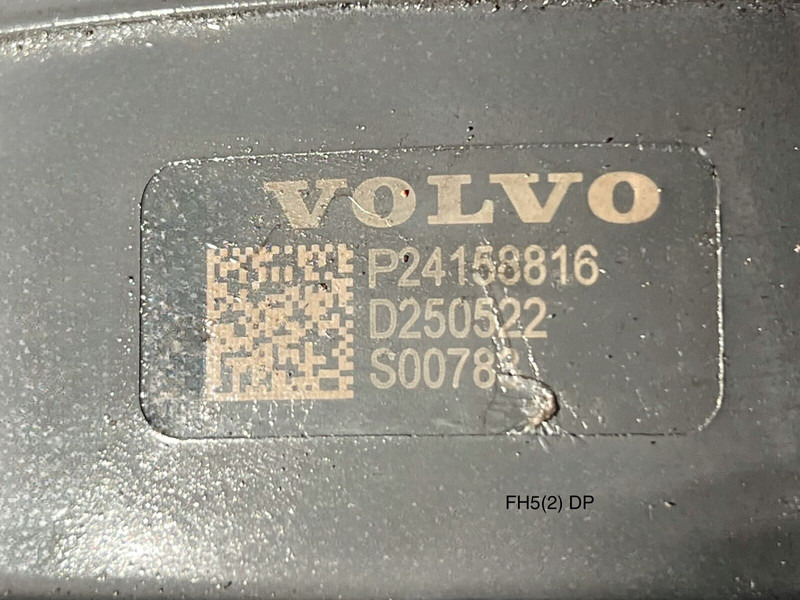 Volvo Right side - Peça de reposição: foto 2 Volvo Right side - Peça de reposição: foto 2
