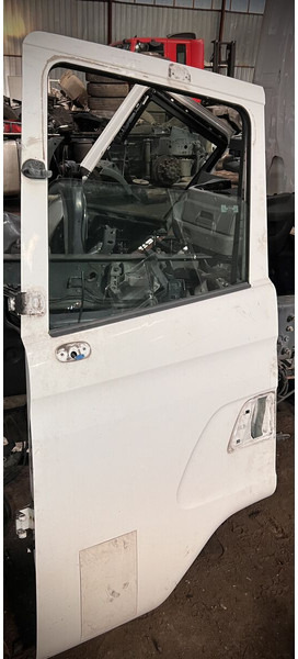 Scania Euro 6 - Porta e peças: foto 1 Scania Euro 6 - Porta e peças: foto 1