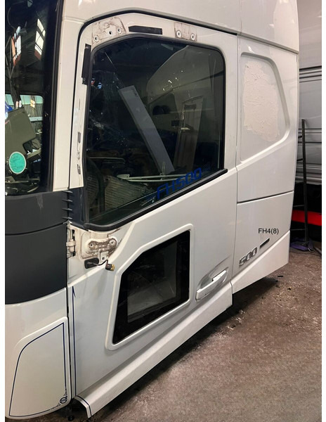 Volvo FH Left side doors - Porta e peças: foto 1 Volvo FH Left side doors - Porta e peças: foto 1