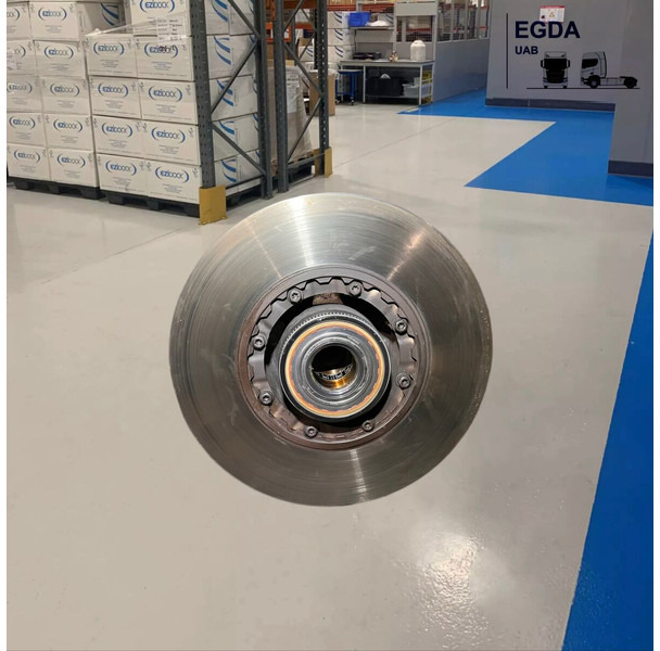 Volvo FH5/Aero - Cubo de roda: foto 1 Volvo FH5/Aero - Cubo de roda: foto 1