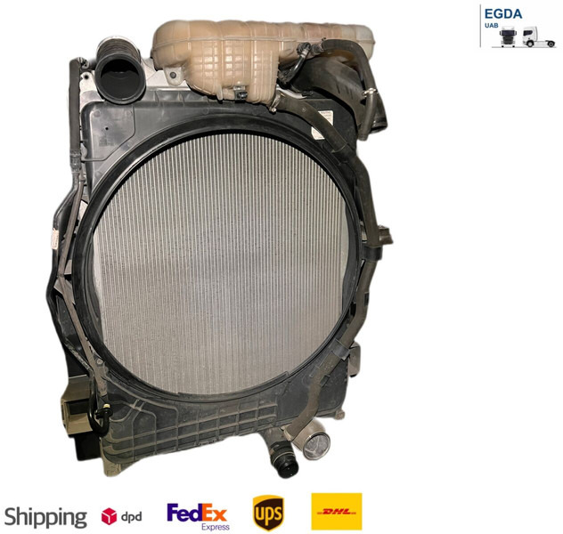 Volvo  - Radiador: foto 1 Volvo  - Radiador: foto 1