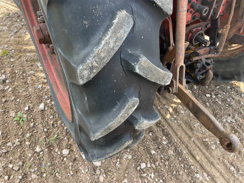 Trator BM VOLVO 350: foto 18