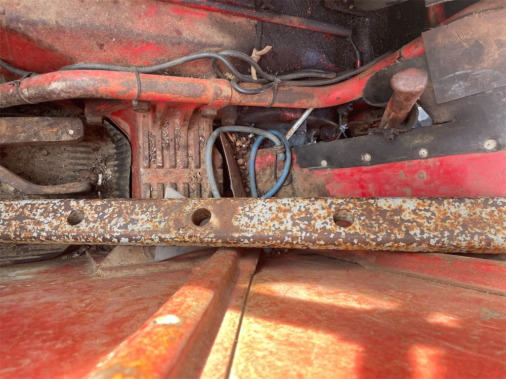 Trator BM VOLVO 350: foto 43