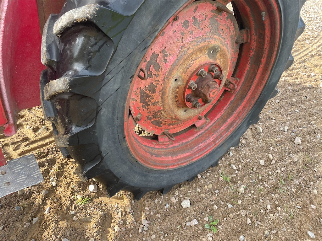 Trator BM VOLVO 350: foto 15