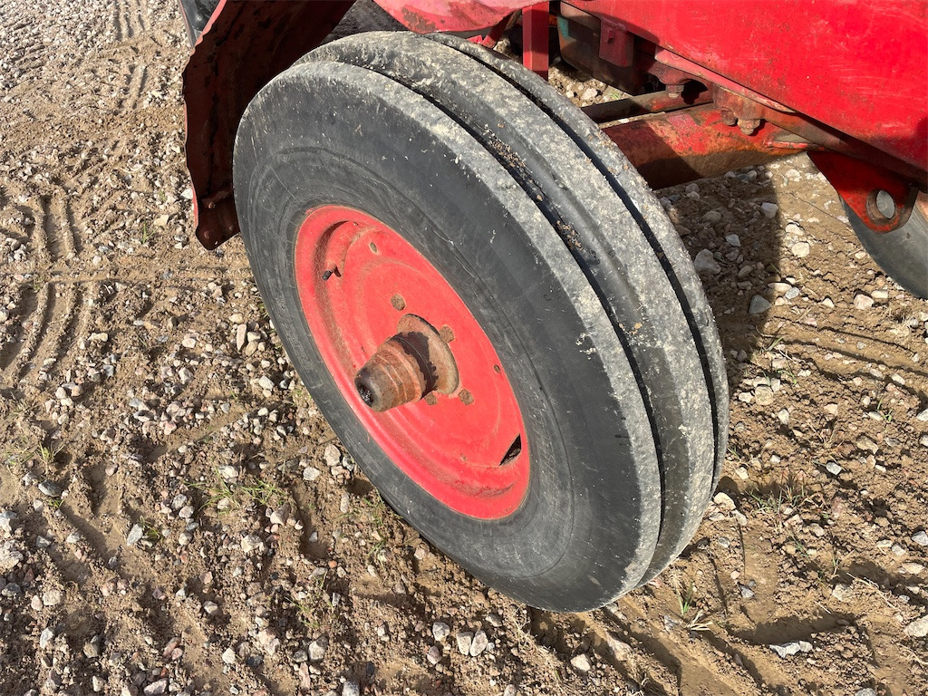 Trator BM VOLVO 350: foto 34
