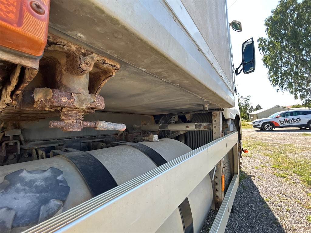 Caminhão VOLVO FH12 4X2: foto 14