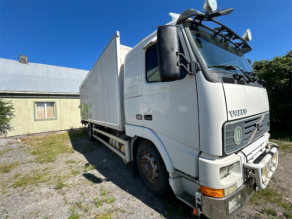 Caminhão VOLVO FH12 4X2: foto 11
