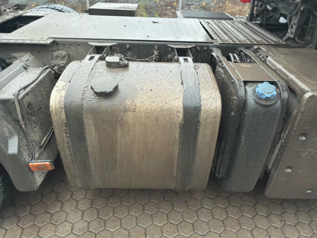 Caminhão VOLVO FM  6X2: foto 26