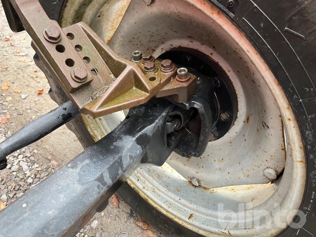 Trator Case IH 1056 XL: foto 16 Trator Case IH 1056 XL: foto 16