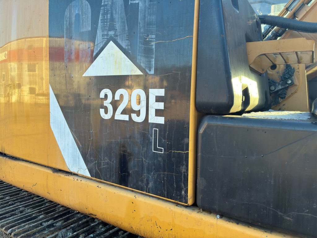 Escavadora de rastos Caterpillar 329EL: foto 35