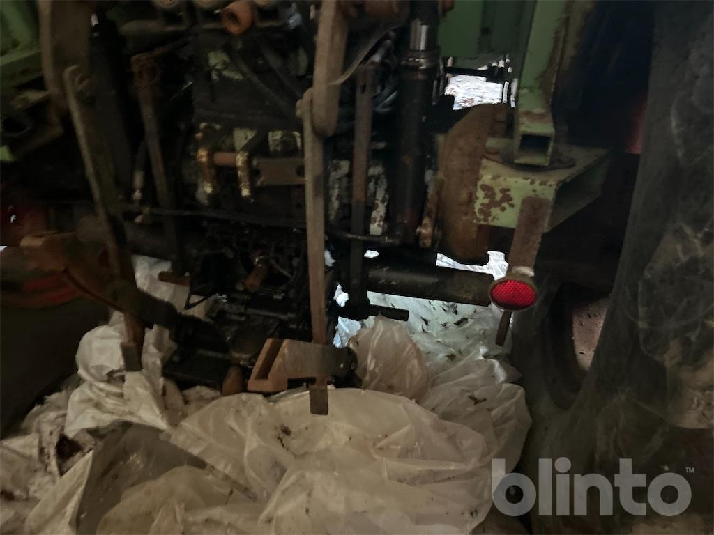 DEUTZ D 10006 - Trator: foto 5 DEUTZ D 10006 - Trator: foto 5