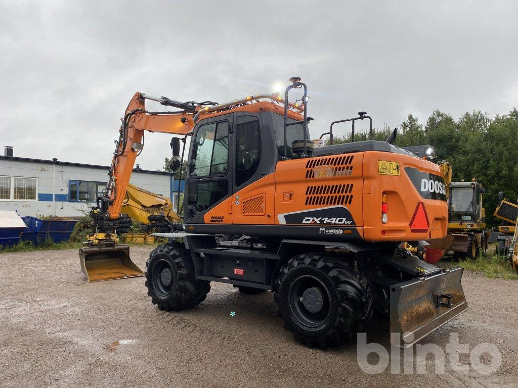 Doosan DX 140W - Escavadeira de rodas: foto 4 Doosan DX 140W - Escavadeira de rodas: foto 4