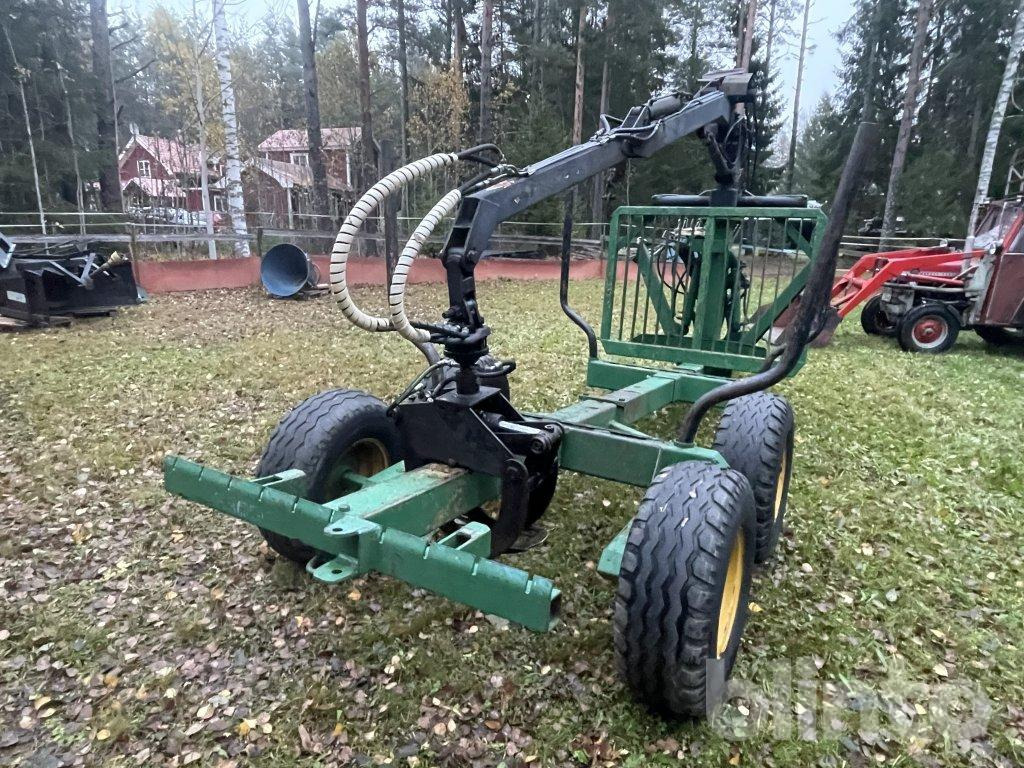 Farma 40-30 - Reboque florestal: foto 4 Farma 40-30 - Reboque florestal: foto 4