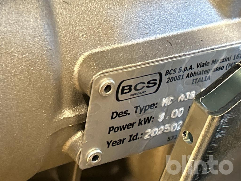 Ferrari 338 Power Safe (2025) - Equipamentos para jardinagem: foto 5 Ferrari 338 Power Safe (2025) - Equipamentos para jardinagem: foto 5
