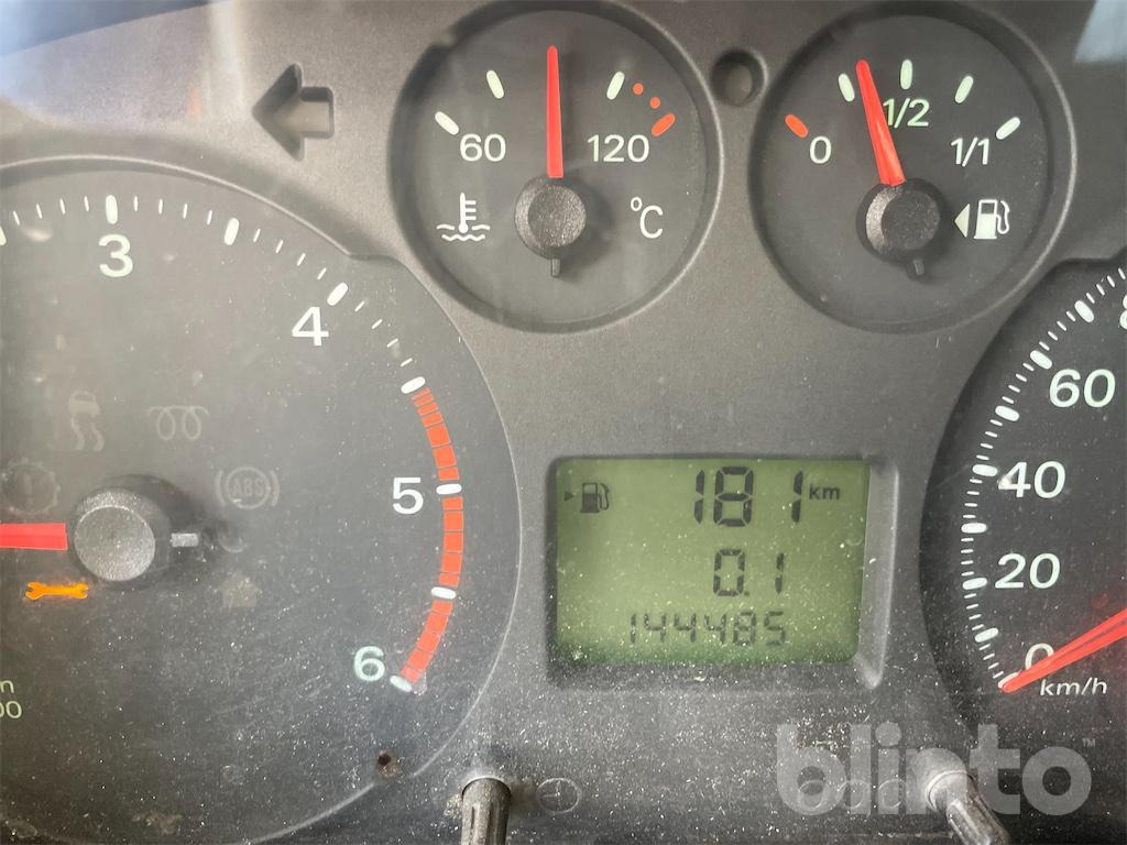 Ford Transit Torneo - Furgão basculante, Carrinha cabine dupla: foto 5 Ford Transit Torneo - Furgão basculante, Carrinha cabine dupla: foto 5