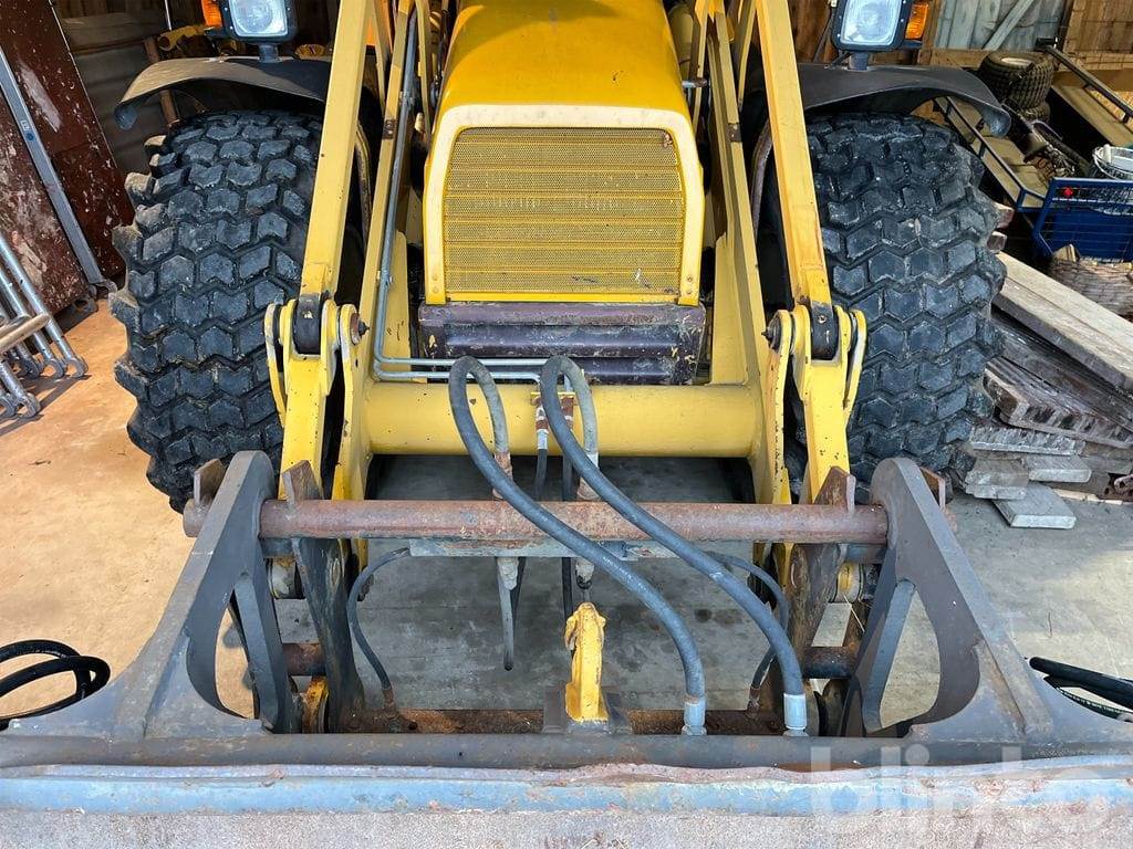 Retroescavadeira Hydrema 906B: foto 31 Retroescavadeira Hydrema 906B: foto 31