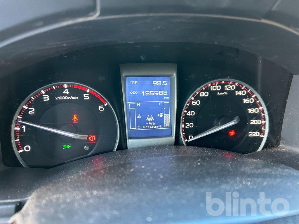 Pick-up ISUZU D-MAX: foto 25 Pick-up ISUZU D-MAX: foto 25