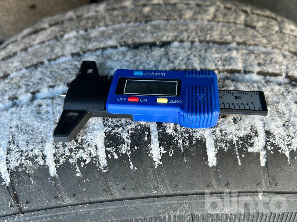 Pick-up ISUZU D-MAX: foto 38 Pick-up ISUZU D-MAX: foto 38