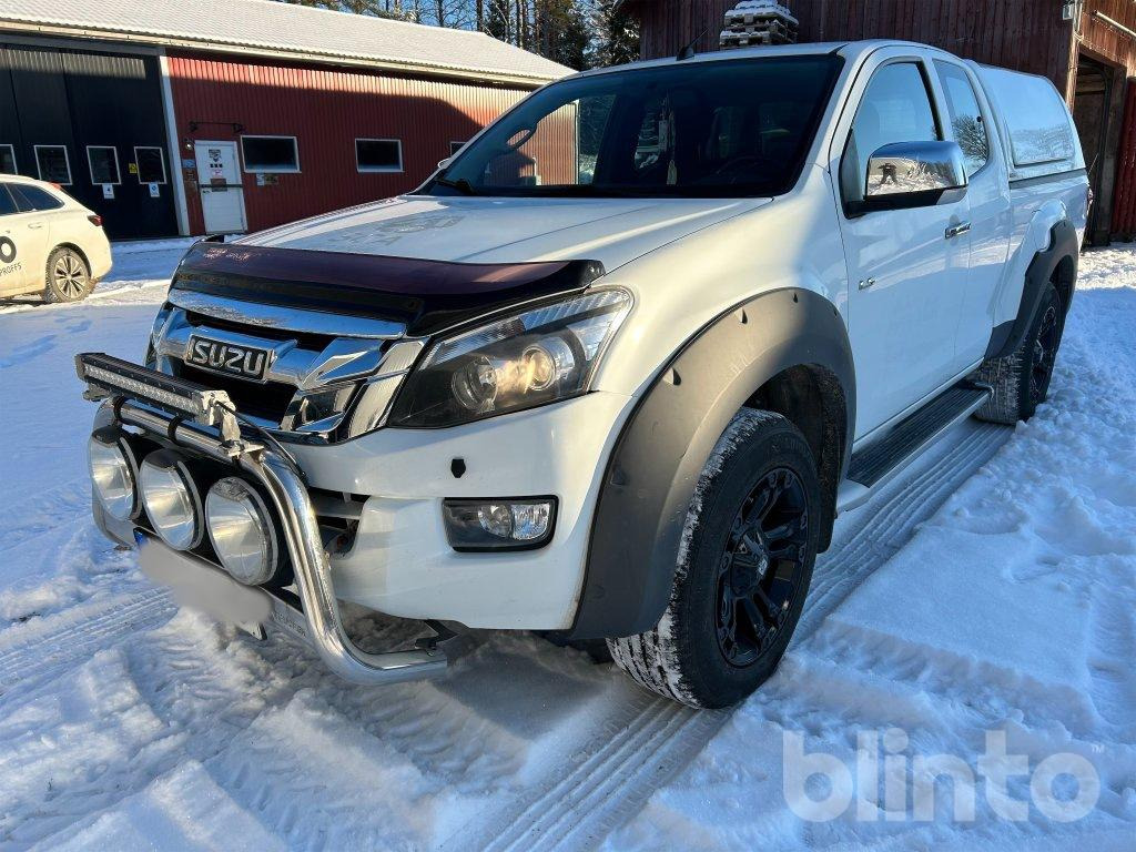 ISUZU D-MAX - Pick-up: foto 1 ISUZU D-MAX - Pick-up: foto 1