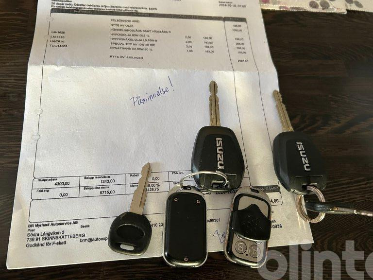 Pick-up ISUZU D-MAX: foto 42 Pick-up ISUZU D-MAX: foto 42