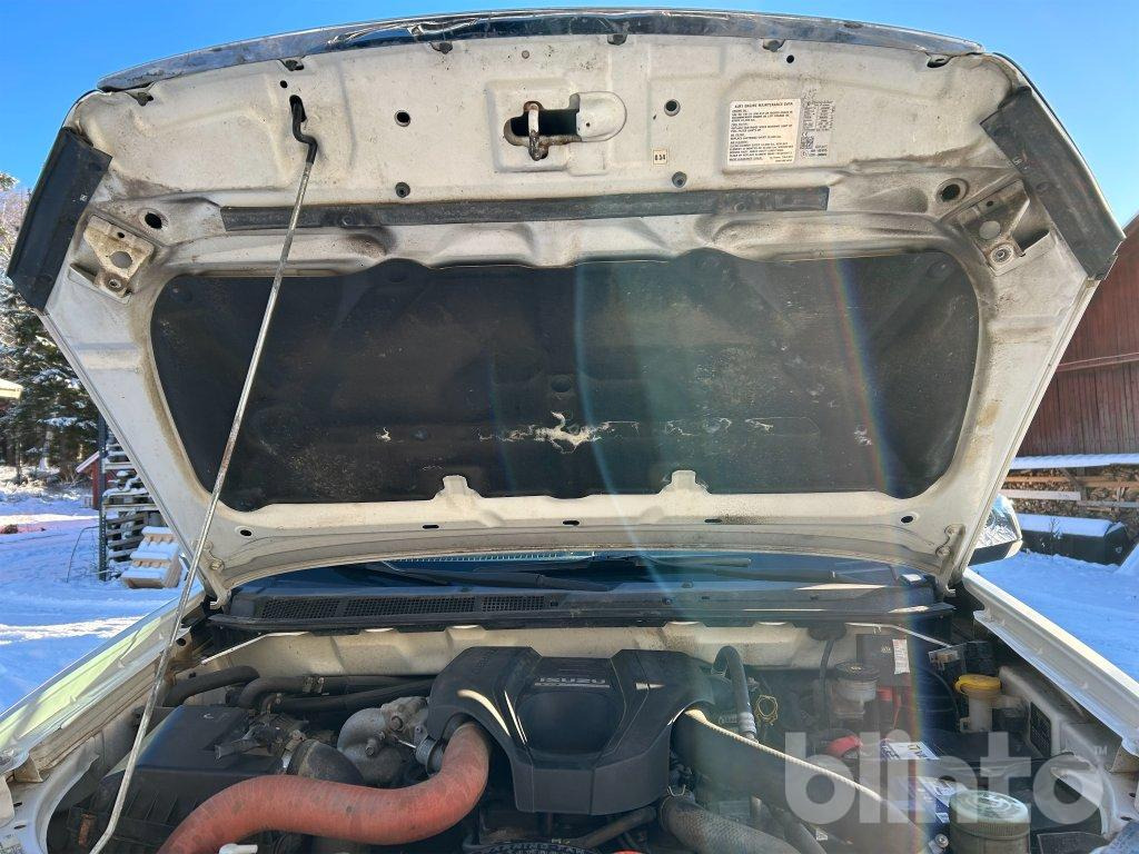 Pick-up ISUZU D-MAX: foto 35 Pick-up ISUZU D-MAX: foto 35