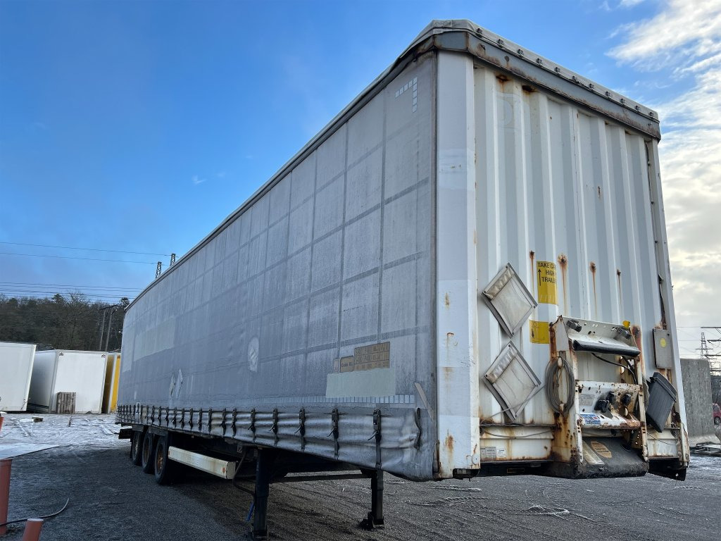 KRONE SD - Semi-reboque de lona: foto 3 KRONE SD - Semi-reboque de lona: foto 3