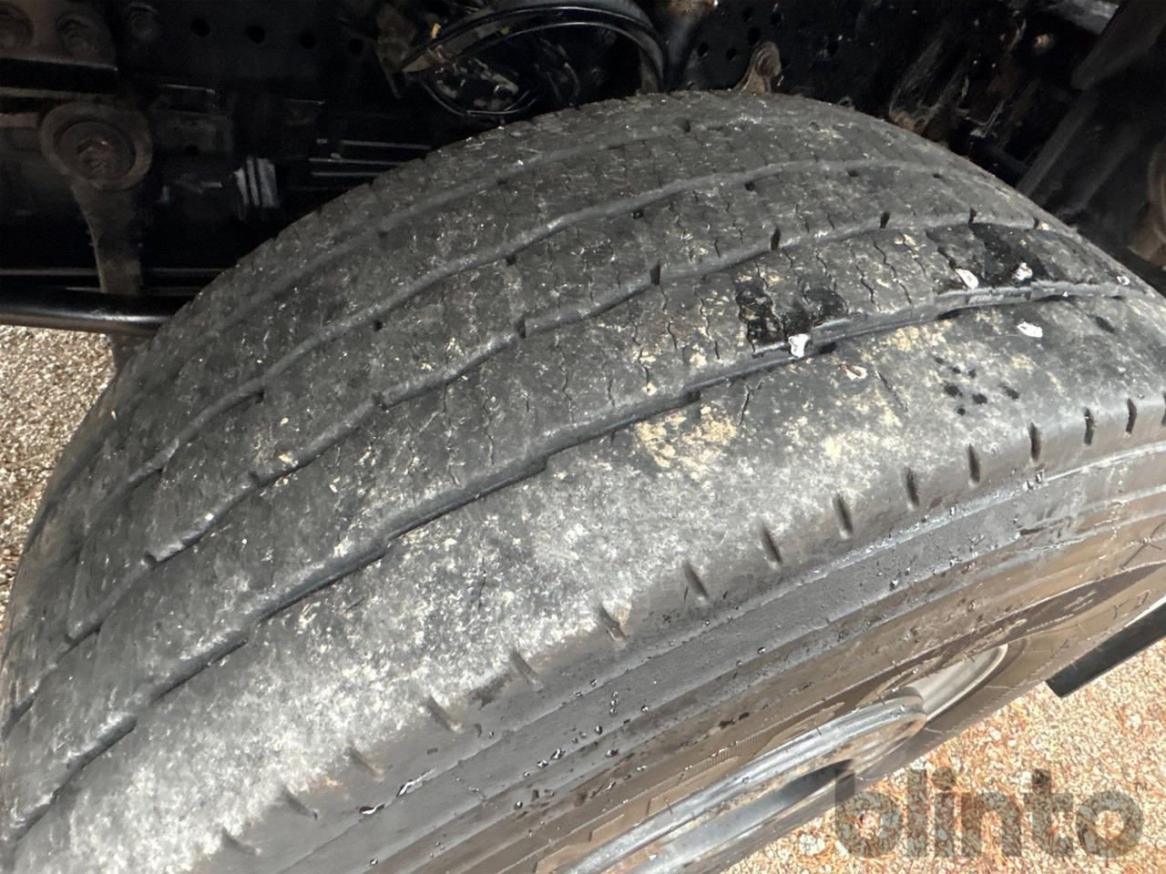 Caminhão basculante MERCEDES-BENZ: foto 15